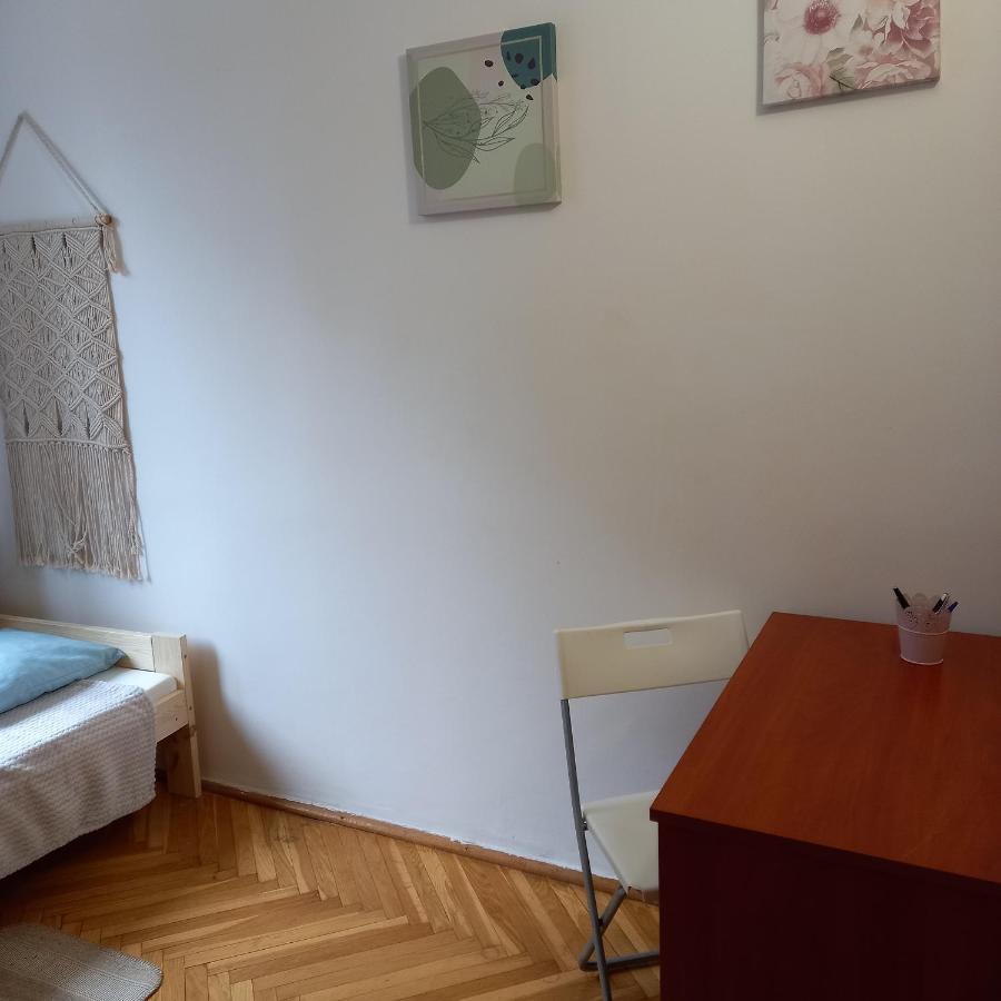 Regem Pokoje Zlota Warsawa Bagian luar foto
